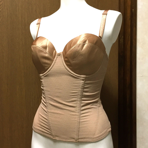 【レディース・補正下着】ワコール パーフェクトシェイプ　メリハリボディを美しく演出　ロングブラ＆ボディスーツ　ベージュ　日本製　E70サイズ