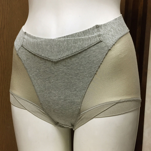 【レディース・補正下着】ブラデリス(ゆきねえ) 伸び良いコットン混合と光沢ストレッチ　ソフトガードル　グレー　Mサイズ